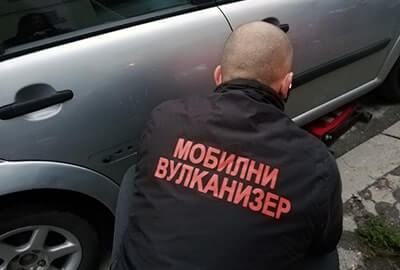 Mobilni vulkanizer - jedan poziv daleko vulkanizer na poziv, radna uniforma